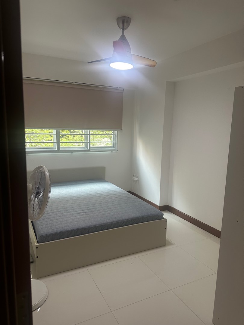 (Category: ) located in . Submitted by zygna96 (Listing ID 1366198622, Image 1). Description: .