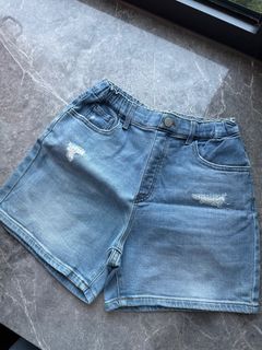 （分類：）位於 。 由 ssellingthingss 提交（商品編號 1366283004，圖片 1）。簡介： 。