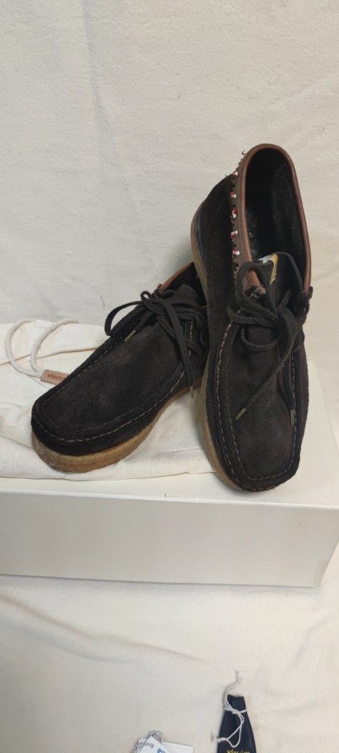 Visvim （分類：便服鞋）位於 Hong Kong。 由 chivai 提交（商品編號 1366313180，圖片 3）。簡介： visvim trekker reno-folk w/box。