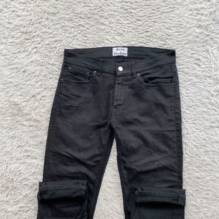 (Kategori: ) berada di . Dikirim oleh irvandi_isneakerswear (ID iklan 1366196665, Gambar 1). Deskripsi: .