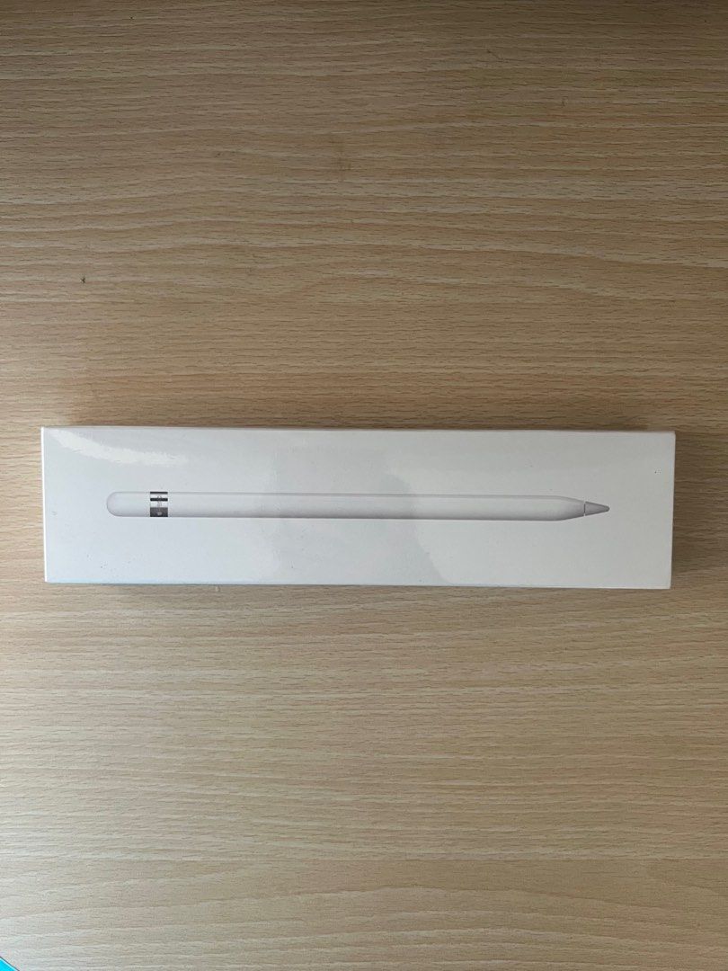 Apple Pencil (1st Generation) (Category: Other Mobile & Gadget Accessories) located in Quezon City. Submitted by ayramaem (Listing ID 1366215708, Image 1). Description: Bought the wrong apple pencil ;(( From the US, still sealed!!.