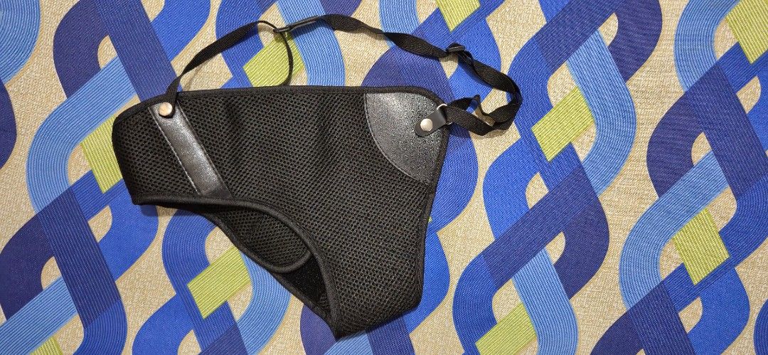 Archery foam chest guard (Category: Other Sports Equipment and Supplies) located in San Juan City. Submitted by yacorn (Listing ID 1366270861, Image 1). Description: For Sale: Archery foam chest guard RH Php 150 - Used RFS: Selling for a friend who upgraded Available for meetups near San Juan City or Taft/DLSU Areas Available for delivery via Lalamove and Grab, buyer shoulders cost.