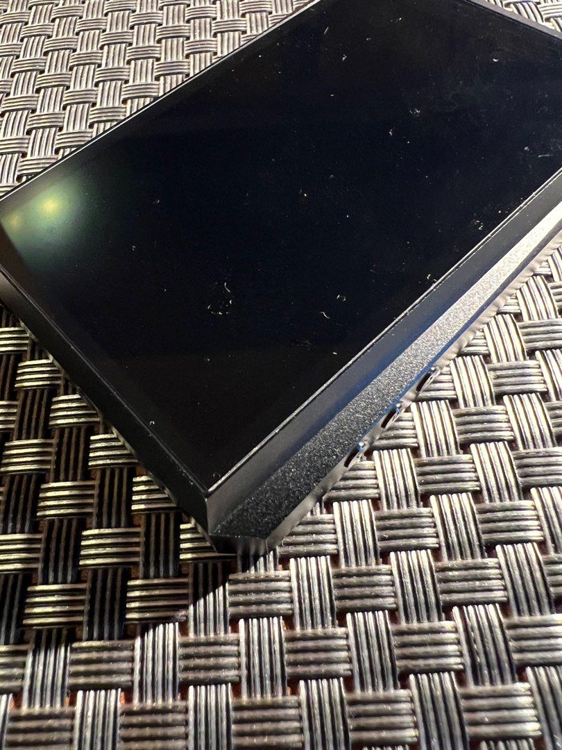 Astell&Kern AK300 (Category: Portable Music Players) located in Singapore. Submitted by layla_bell (Listing ID 1366271357, Image 3). Description: Works perfectly, tested. Has a dent on the top left corner(behind). Some scratches and paint peeling on top right hand corner(front). .