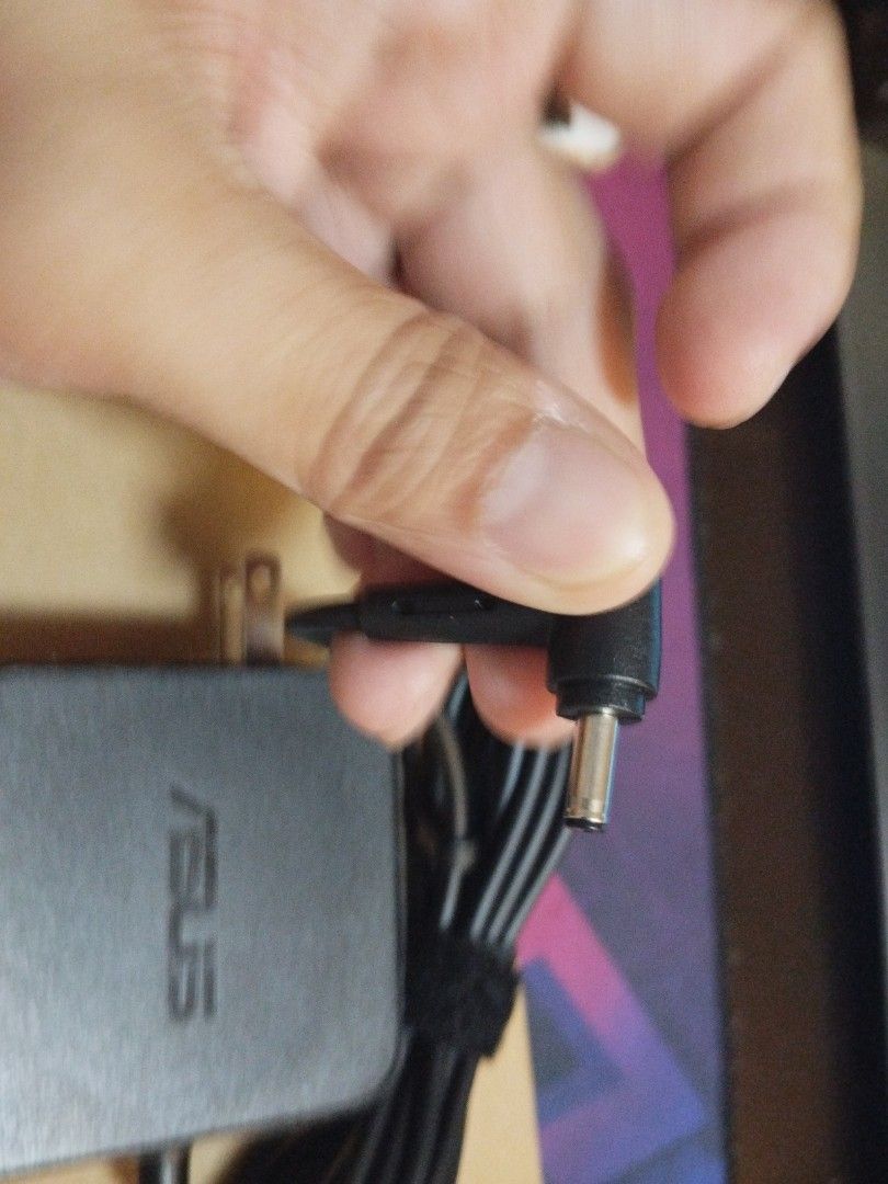 Asus laptop charger boxtype (Category: Laptops & Notebooks) located in Manila. Submitted by reiolshoppe (Listing ID 1366221926, Image 2). Description: original 1 month warranty replacement available in 33 watts, 45 watts, 65 watts and 90 watts.