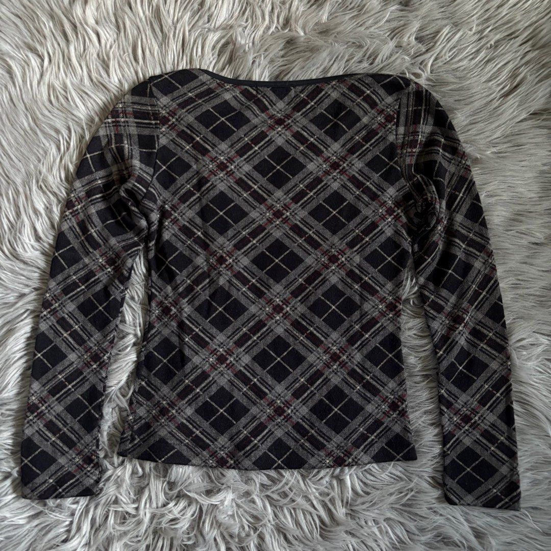 black and gray plaid ribbon top (Category: Longsleeves) located in Quezon City. Submitted by _clemi (Listing ID 1366247741, Image 2). Description: size : small to medium fit : slim fit style : cropped no flaws, minimal lints, soft fabric last price posted 🤍.
