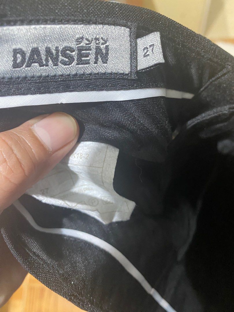 Black Pants (Category: Trousers) located in Marikina City. Submitted by ohyesitsmebadet (Listing ID 1366216077, Image 3). Description: Size-27 Length-36 in.