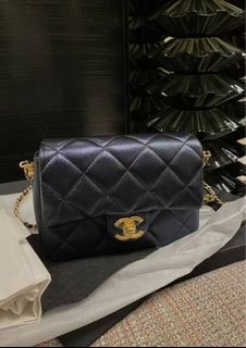 (Category: ) located in . Submitted by chicluxury (Listing ID 1334718623, Image 1). Description: .