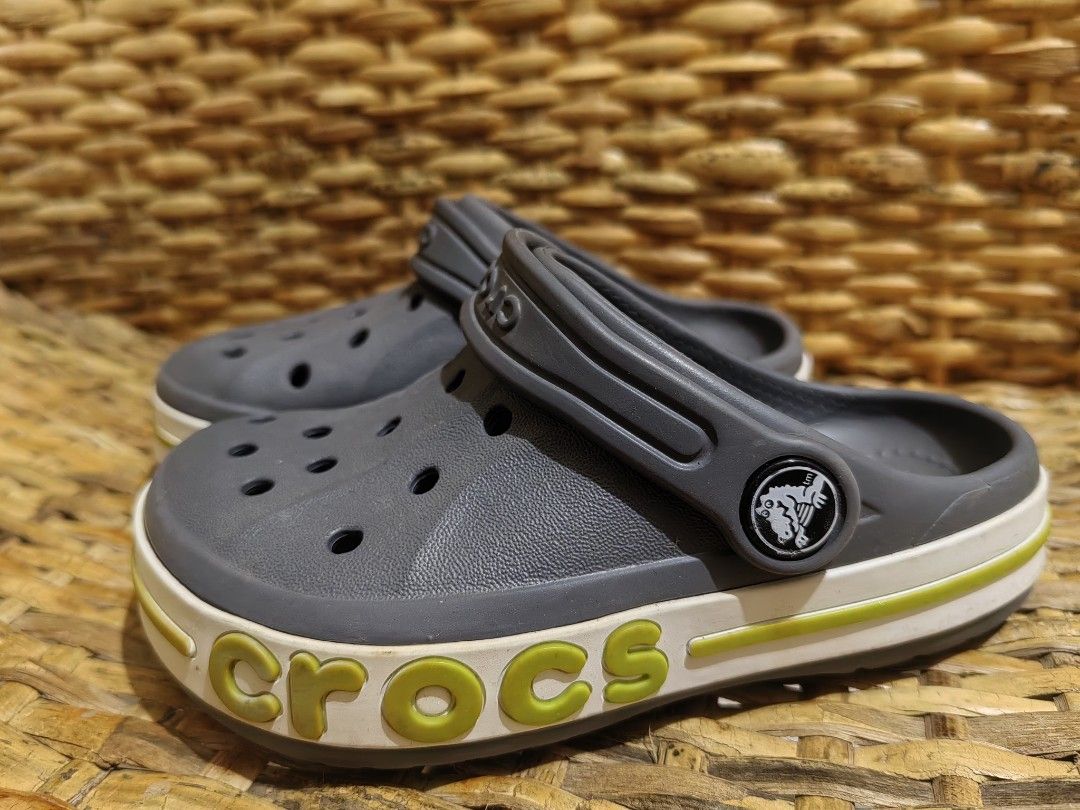 Crocs-C9 (Category: Babies & Kids Fashion) located in Baguio. Submitted by redjer (Listing ID 1366215940, Image 3). Description: .