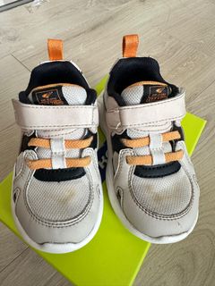 （分類：）位於 。 由 moniquebaby 提交（商品編號 1366355672，圖片 1）。簡介： 。