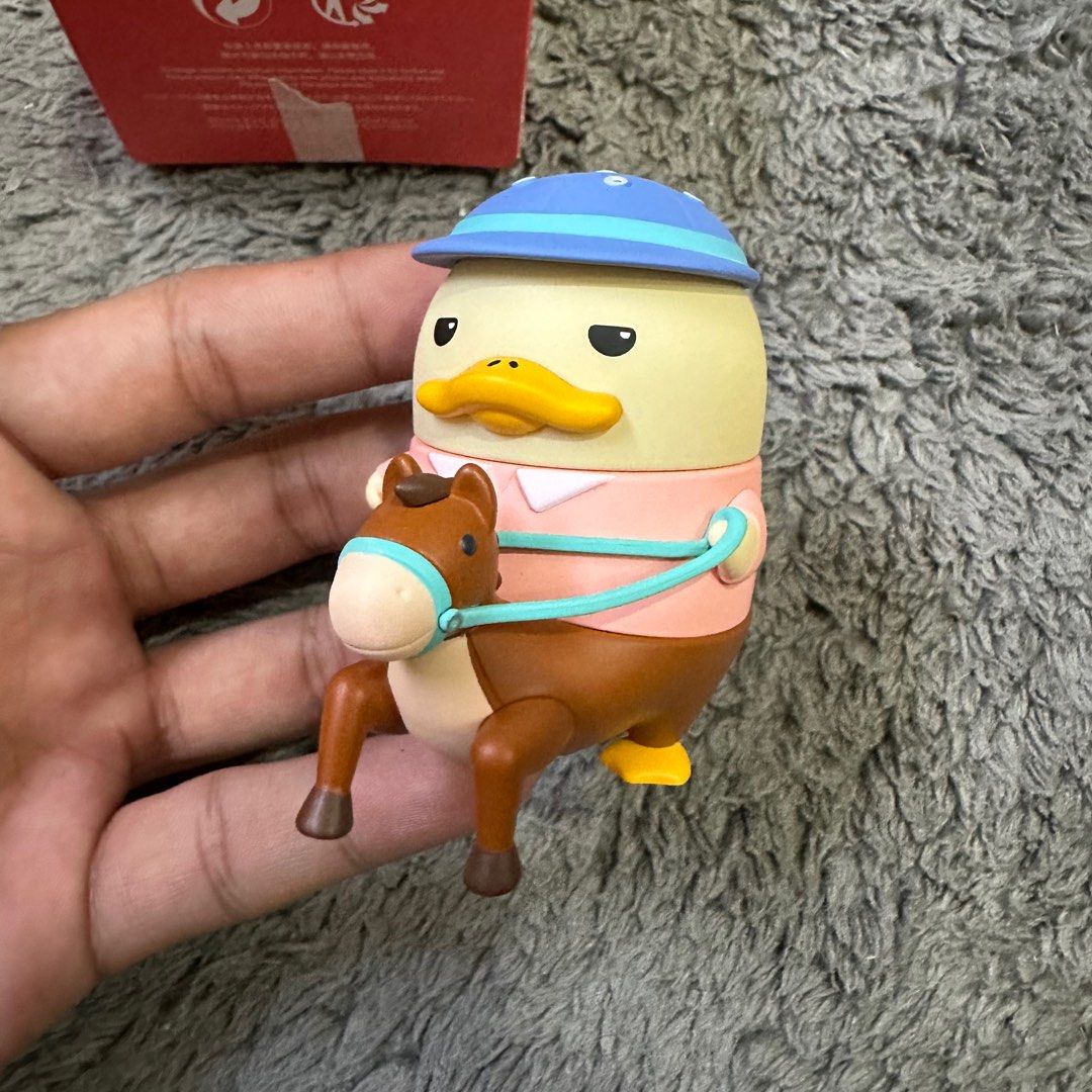 Ducky Polo (Category: Tshirts & Polo Shirts ) located in Pasig City. Submitted by deolexp (Listing ID 1366245665, Image 2). Description: complete inclusions mop: gcash/maya mod: jnt/ lalamove/ meetup loc: taytay/nu-moa.