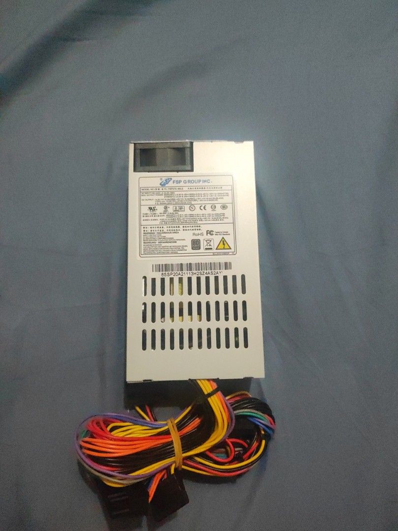 Flex psu 270w (Category: Computer Parts) located in Quezon City. Submitted by vonmorano474405 (Listing ID 1366310424, Image 1). Description: from l@zada. halos 1 month bago dumating. walang 6 pin, di pwede gamitan ng gpu..