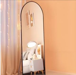 (Category: ) located in . Submitted by refinedfurnishing (Listing ID 1366286183, Image 1). Description: .