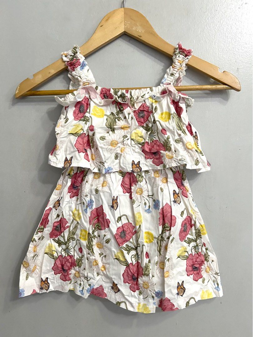 Gingersnap floral dress (Category: Babies & Kids Fashion) located in General Trias. Submitted by theosdeclutter (Listing ID 1366296011, Image 1). Description: Size - 4 on tag.