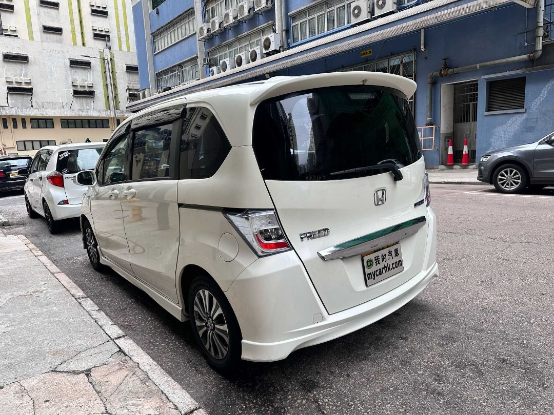 Honda Freed Hybrid Auto62863126539009112