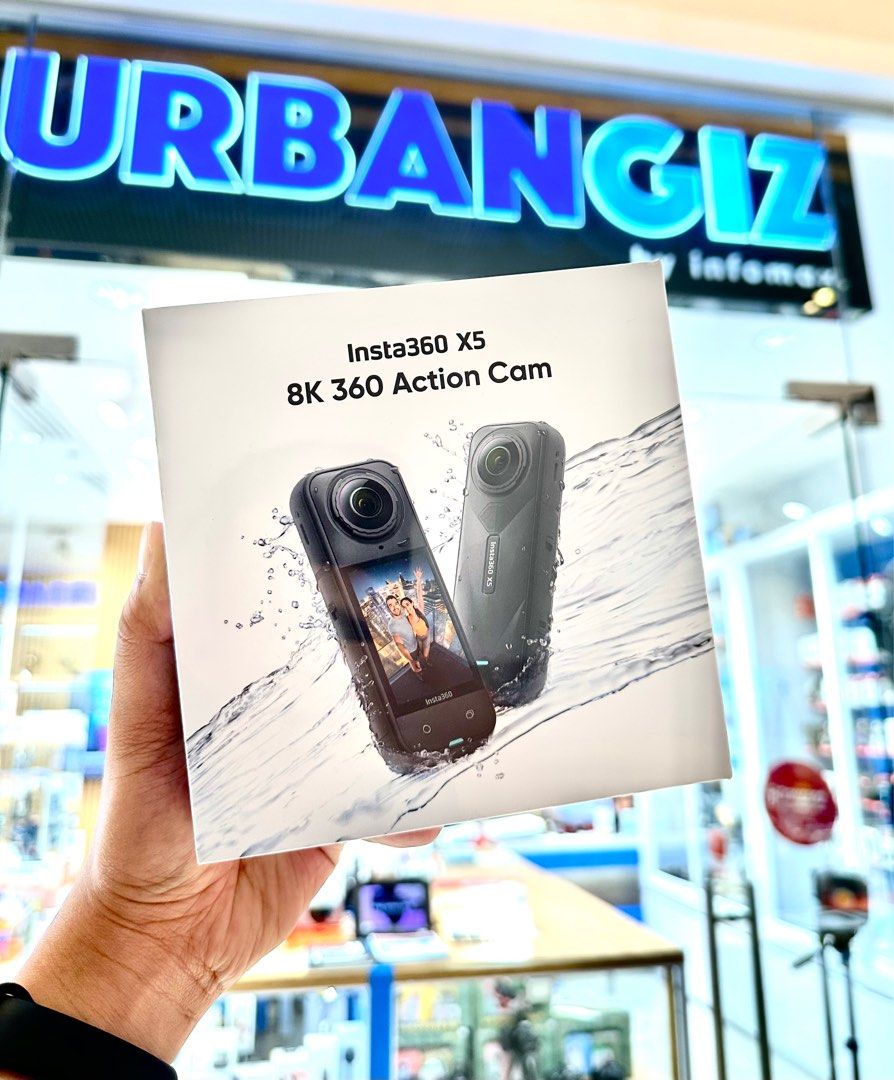 INSTA360 X5 ACTION CAMERA (Category: Cameras) located in San Juan City. Submitted by urbangiz_greenhillsmall (Listing ID 1366219628, Image 1). Description: Insta360 X5 Action Camera Key Fetures: ✔️Resolution: 8K@30fps, 5.7K@60fps, 4K@120fps ✔️Maximum battery life: 185 min at 5.7K 24fps ✔️Viewing angle: 360 degrees ✔️Waterproof: 15 meters ✔️FPS: 120/100/60/50/30/25/24fps ✔️Storage capacity expandable up to: 1 TB #insta360X5 #actioncamera8k #360cam
