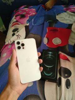 (Category: ) located in . Submitted by grailedthings_ (Listing ID 1366199398, Image 1). Description: .