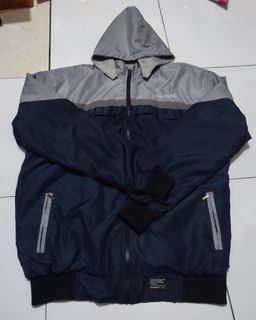 (Kategori: ) berada di . Dikirim oleh enstore_21 (ID iklan 1366257861, Gambar 1). Deskripsi: .