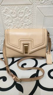 (Kategori: ) berada di . Dikirim oleh rumahtasse68470 (ID iklan 1366304608, Gambar 1). Deskripsi: .