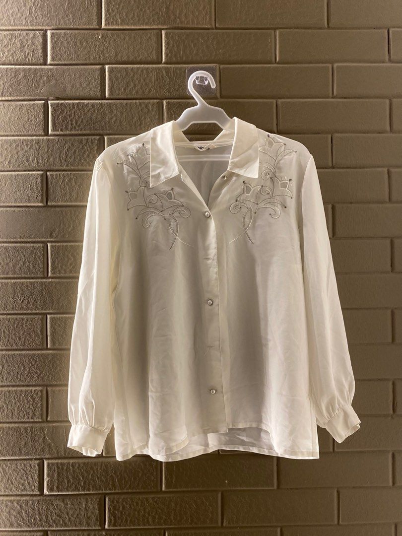 Madonna Button down long sleeves (Category: Longsleeves) located in Las Pinas. Submitted by DailyssentialsbyD (Listing ID 1366205380, Image 2). Description: .