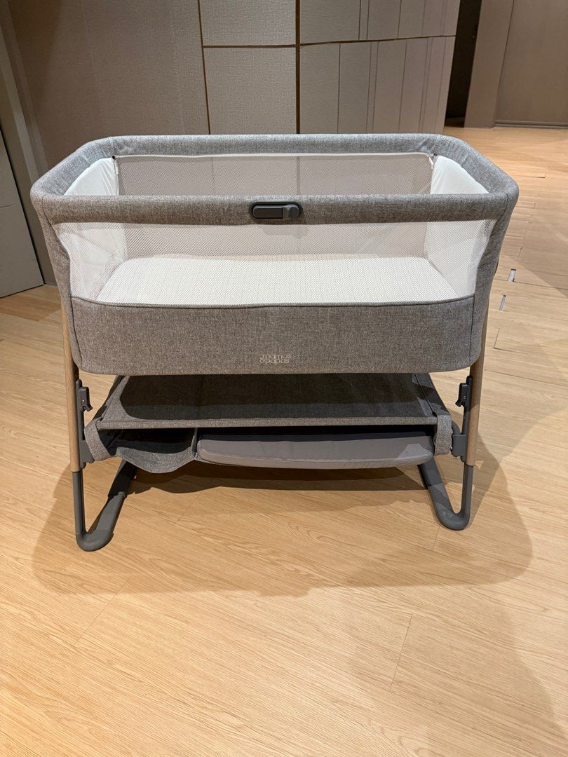 Mamas and Papas LUA bedside crib Grey set with fitted sheet (Category: Cots & Cribs) located in Makati City. Submitted by silentfire.13aadb (Listing ID 1366298351, Image 1). Description: Used only for 5 months Set with 2 fitted sheets RFS: outgrown .