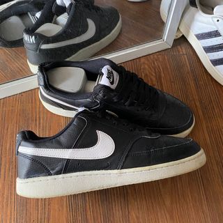 (Kategori: ) berada di . Dikirim oleh sneakerssecondmarket (ID iklan 1366195253, Gambar 1). Deskripsi: .