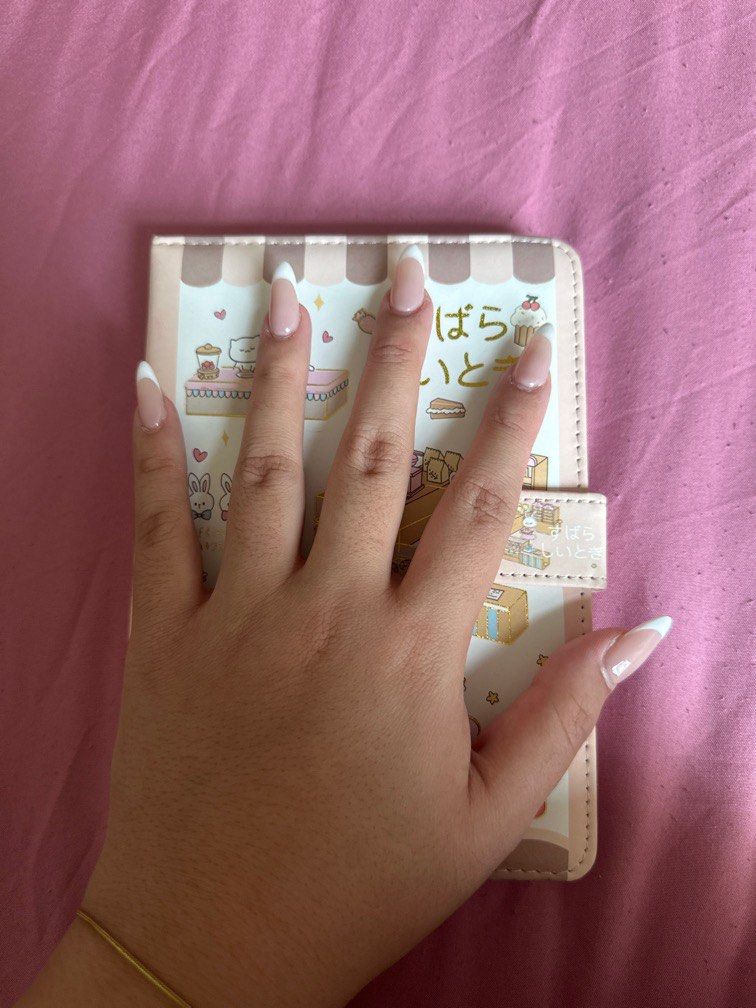 Notebook (Category: Stationery & School Supplies) located in Singapore. Submitted by lemonpie2 (Listing ID 1366278948, Image 3). Description: .