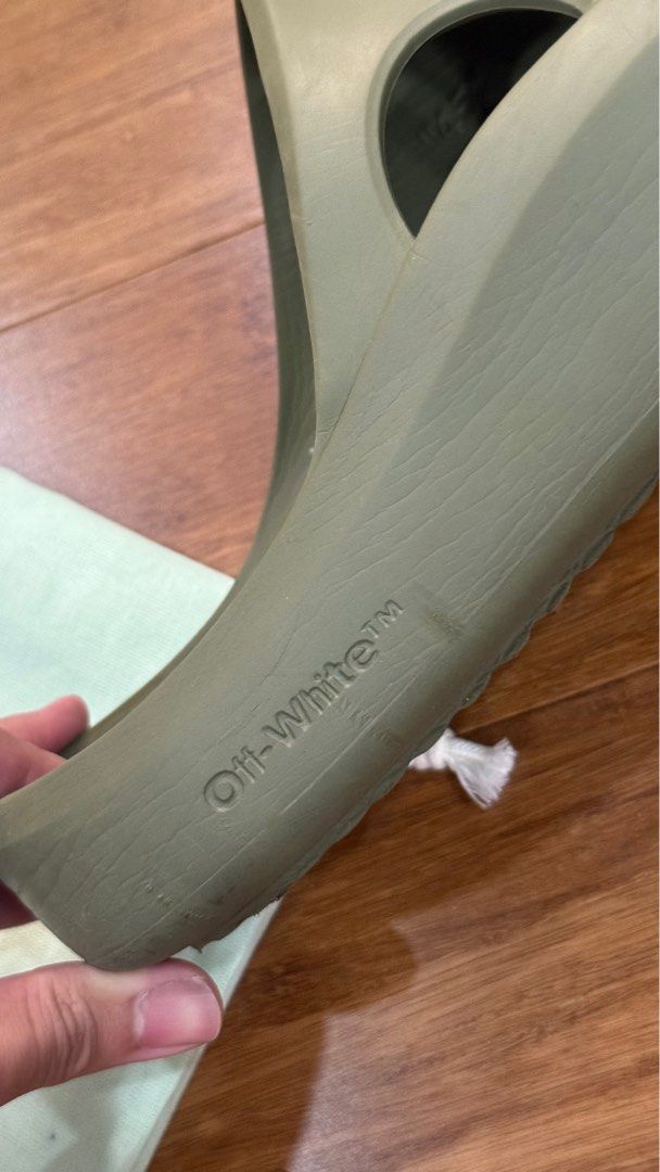 OFF WHITE SLIDES SLIPPER (Category: Skirts) located in Makati City. Submitted by missthing888 (Listing ID 1366326233, Image 2). Description: .
