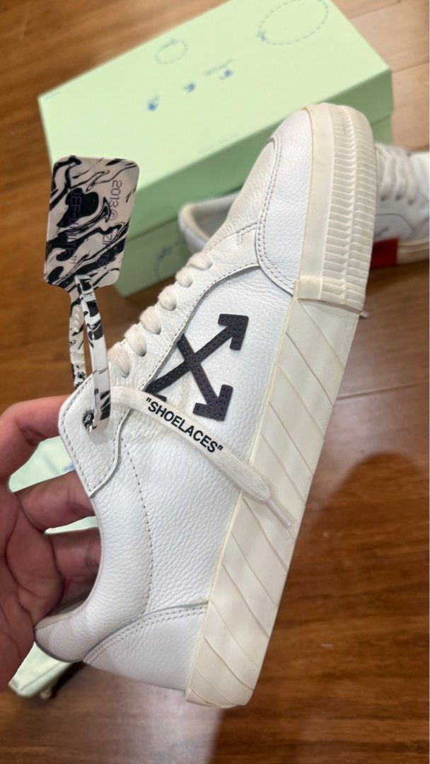 OFF WHITE SNEAKERS (Category: Sneakers) located in Makati City. Submitted by missthing888 (Listing ID 1366326723, Image 2). Description: .