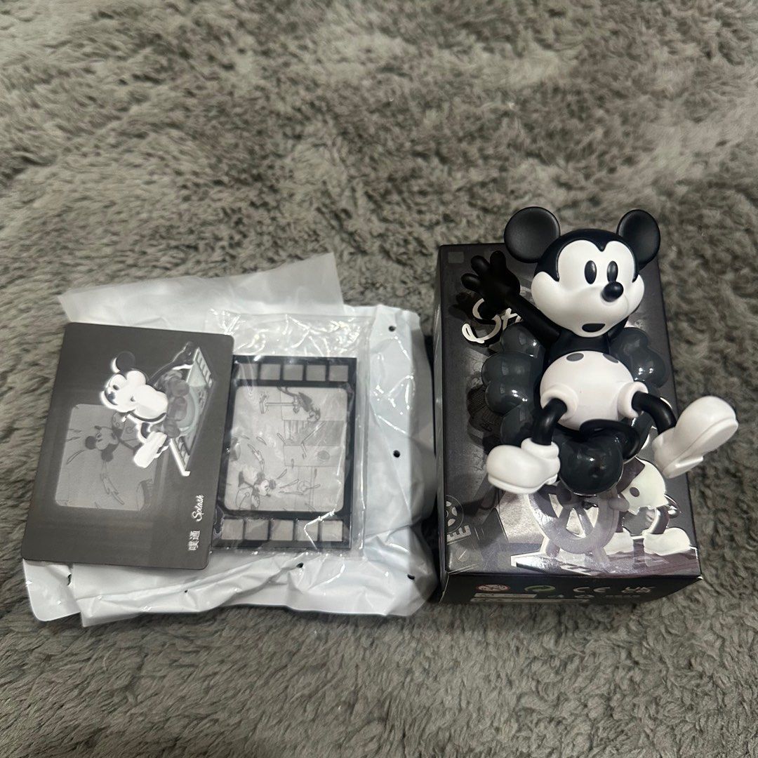 Popmart Disney Splash (Category: Designer & Blind Box Toys) located in Pasig City. Submitted by deolexp (Listing ID 1366246066, Image 1). Description: complete inclusions mop: gcash/maya mod: jnt/ lalamove/ meetup loc: taytay/nu-moa.