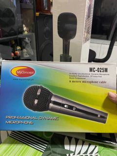 (Category: ) located in . Submitted by ur_meow (Listing ID 1366275788, Image 1). Description: .