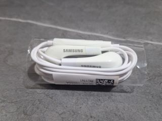 （分類：）位於 。 由 angelwong888 提交（商品編號 1366332779，圖片 1）。簡介： 。