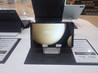 (Kategori: ) berada di . Dikirim oleh samsungsestsmbandung (ID iklan 1366282697, Gambar 1). Deskripsi: .