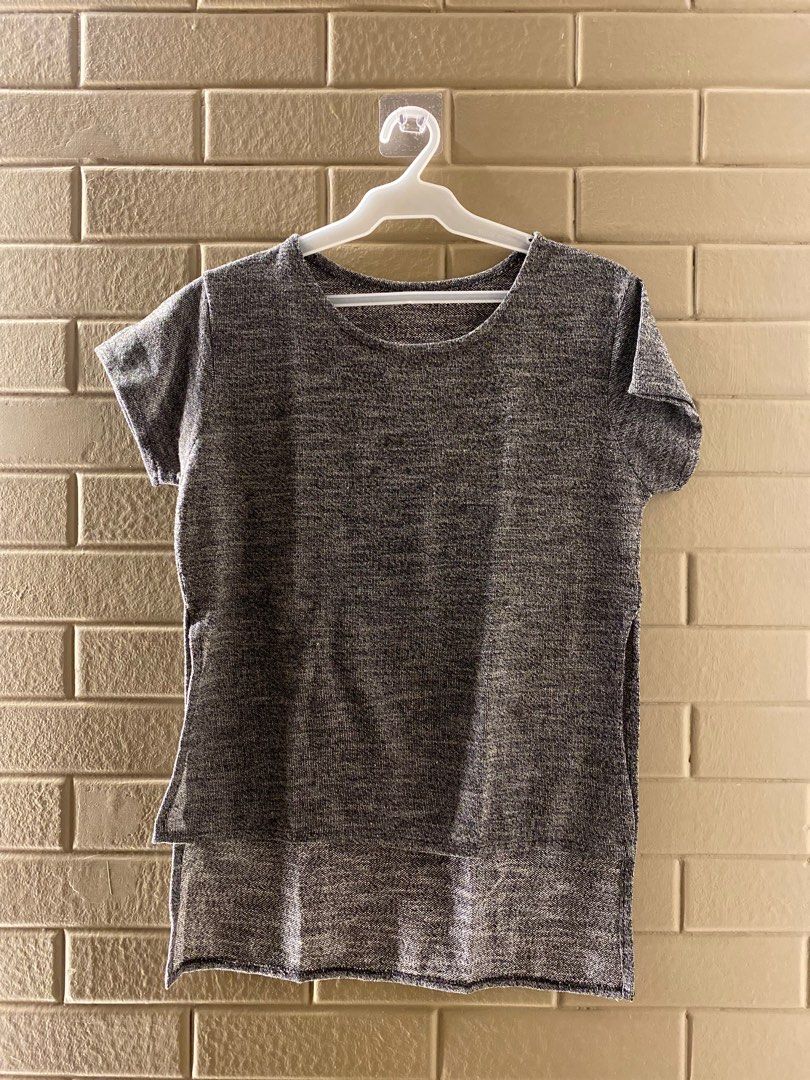Sexy grey top w/ slit on both sides (Category: Shirts) located in Las Pinas. Submitted by DailyssentialsbyD (Listing ID 1366206133, Image 3). Description: .