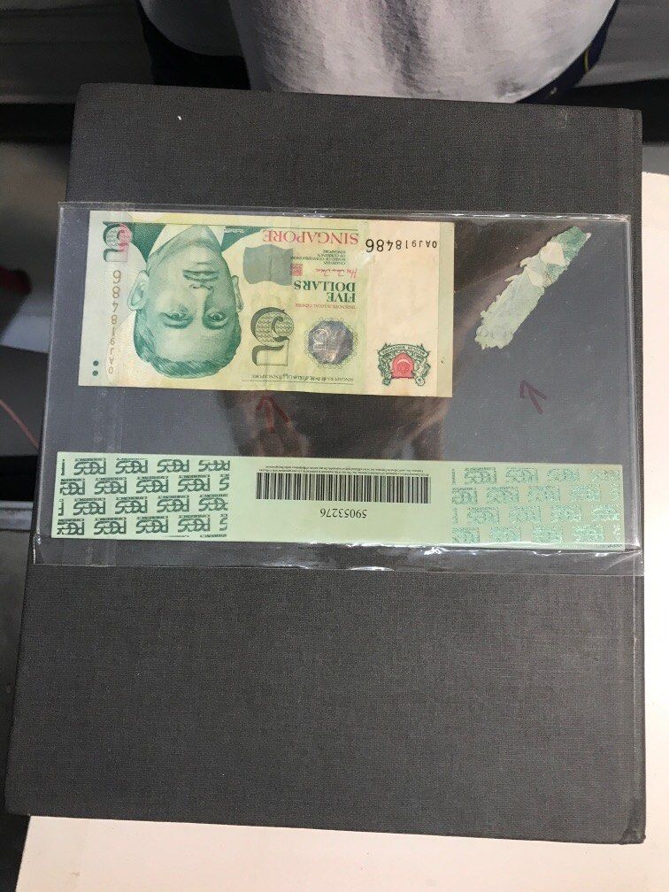 Sg notes $5 error (Category: Currency) located in Singapore. Submitted by isellyoulor (Listing ID 1366206491, Image 5). Description: .