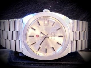（分類：）位於 。 由 2handwatch 提交（商品編號 1366238555，圖片 1）。簡介： 。