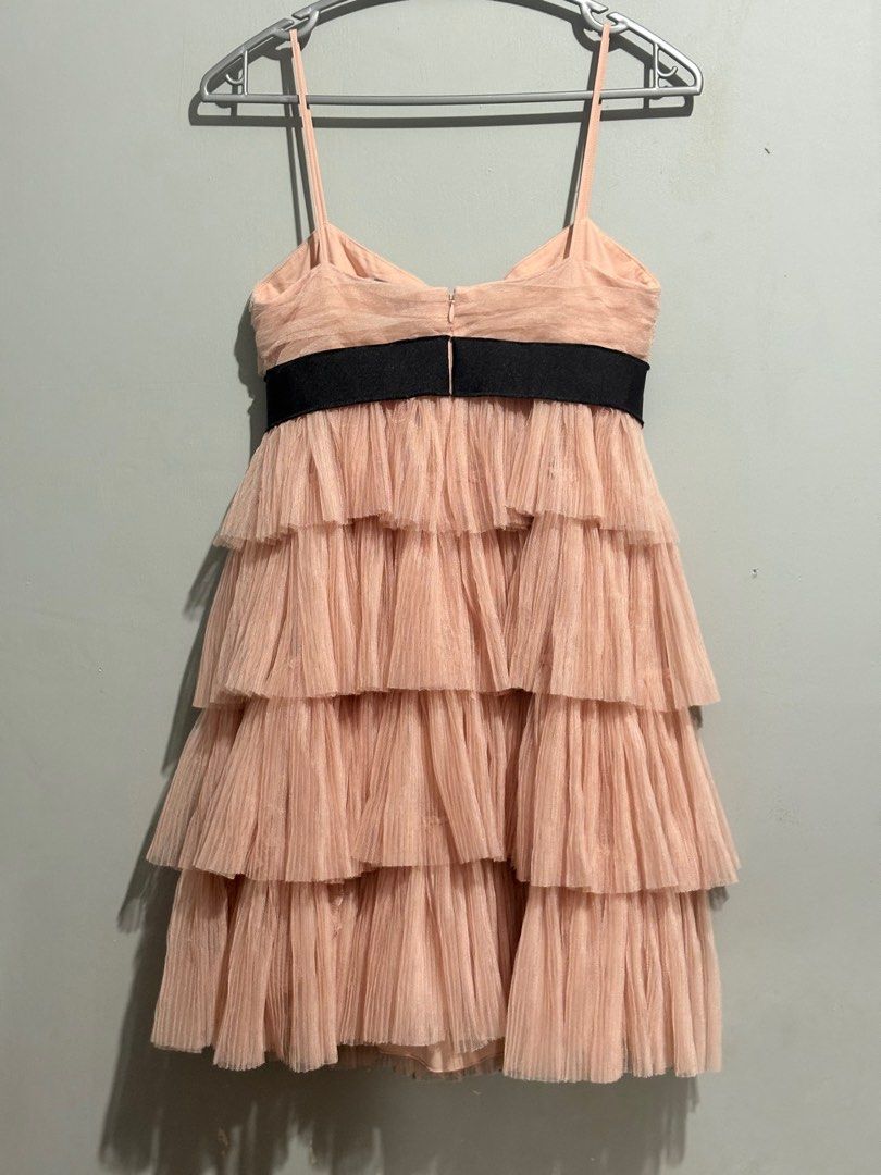 Valentino Pink Ruffle Dress (Category: Dresses) located in San Carlos City. Submitted by sellwsel (Listing ID 1366339683, Image 2). Description: - rfs: decluttering - superrr cute - s frames - msg for when worn photos - no issues mop: gcash/bdo mod: j&t.