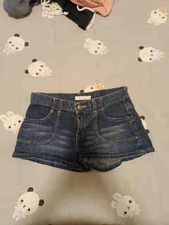 (Category: ) located in . Submitted by zhajiangmimi (Listing ID 1366300037, Image 1). Description: .