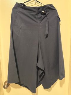 (Category: ) located in . Submitted by addictive_shopping (Listing ID 1361726552, Image 1). Description: .