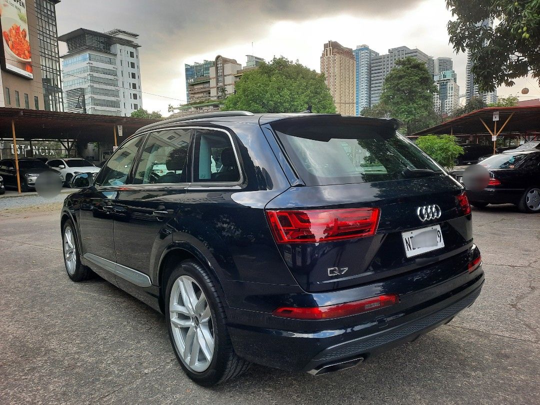Audi Q7 2016 Auto (Category: Used Cars) located in Pasig City. Submitted by moimoigo (Listing ID 1361639254, Image 3). Description: Model: Audi Q7 Year: 2016 Transmission: Automatic Fuel Type: Diesel Mileage: 32tkms Price: 2.3M Look for: Moises Go. 09178359800 Park N' Sell Located at Meralco Ave, corner Capt. Henry P. Javier, Ortigas Center, Pasig City (Garage G) Thank you!.