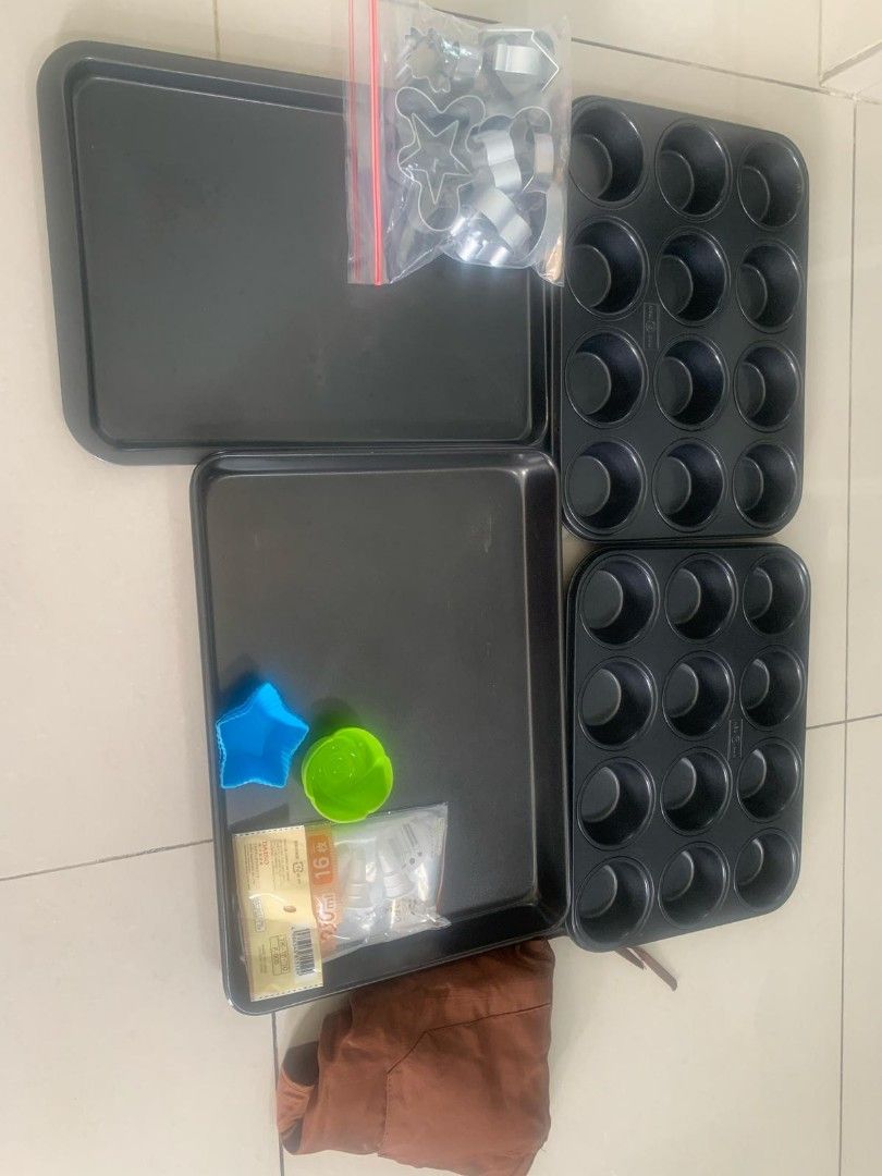 Baking tray & Muffin trays