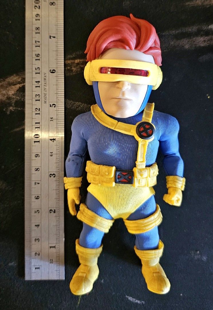 Beast kingdom egg attack cyclops (Category: Figurines & Statues) located in Manila. Submitted by zamgoku (Listing ID 1361656009, Image 1). Description: only issue is madumi na damit nya and gears. location lucky chinatown mall. slightly neg.