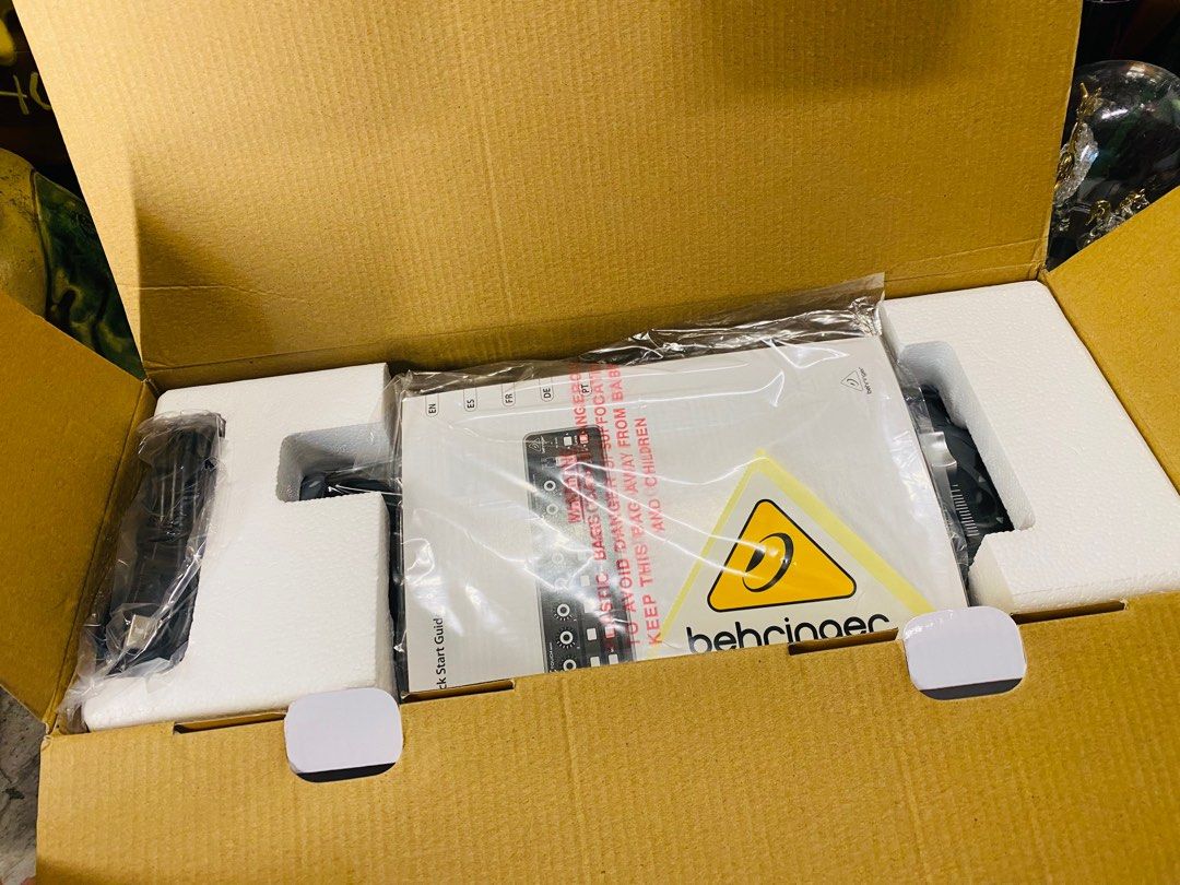 Behringer USB Controller X-TOUCH MINI (Category: Musical Instruments) located in Bacolod City. Submitted by jeffreyhue19895 (Listing ID 1361730771, Image 3). Description: .