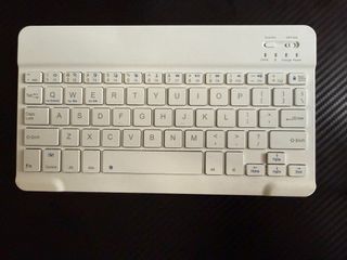 (Category: ) located in . Submitted by cheapgoodss__ (Listing ID 1361677015, Image 1). Description: .