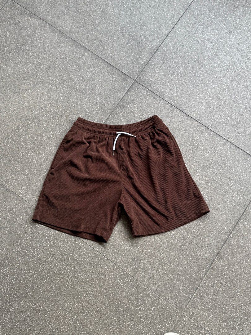 Brown Corduroy Shorts (Category: Shorts) located in Manila. Submitted by juddscloset (Listing ID 1361688433, Image 1). Description: WTS for cheap (decluttering) malate (dlsu) loc.