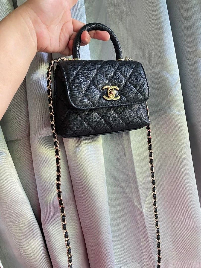 coco mini chanel coded🍀 (Category: Luxury Bags & Wallets) located in Tagum. Submitted by jorace112439395 (Listing ID 1361726011, Image 1). Description: coco🍀 mini chanel coded🥰 sale‼️.