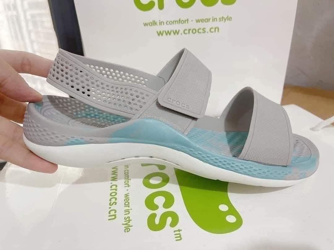 Crocs Literide 360 for Women (Category: Sandals) located in Manila. Submitted by khielnatha80123 (Listing ID 1361701632, Image 2). Description: Bnew women's us 5 6 7 8 9.
