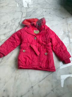 (Category: ) located in . Submitted by clearing_closet_your_gem (Listing ID 1361638675, Image 1). Description: .