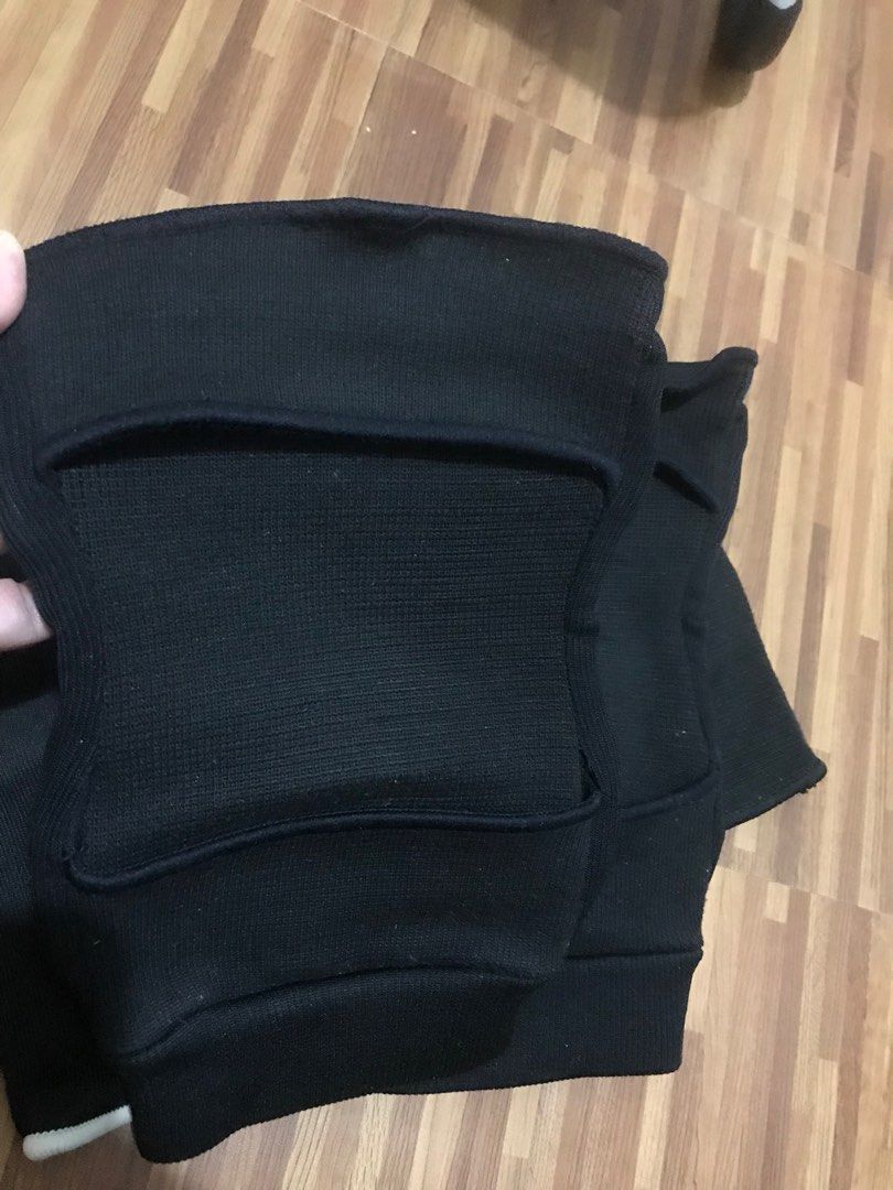 LP Knee Pad (Category: Braces, Support & Protection) located in Angeles City. Submitted by rsf2121 (Listing ID 1361712989, Image 3). Description: .