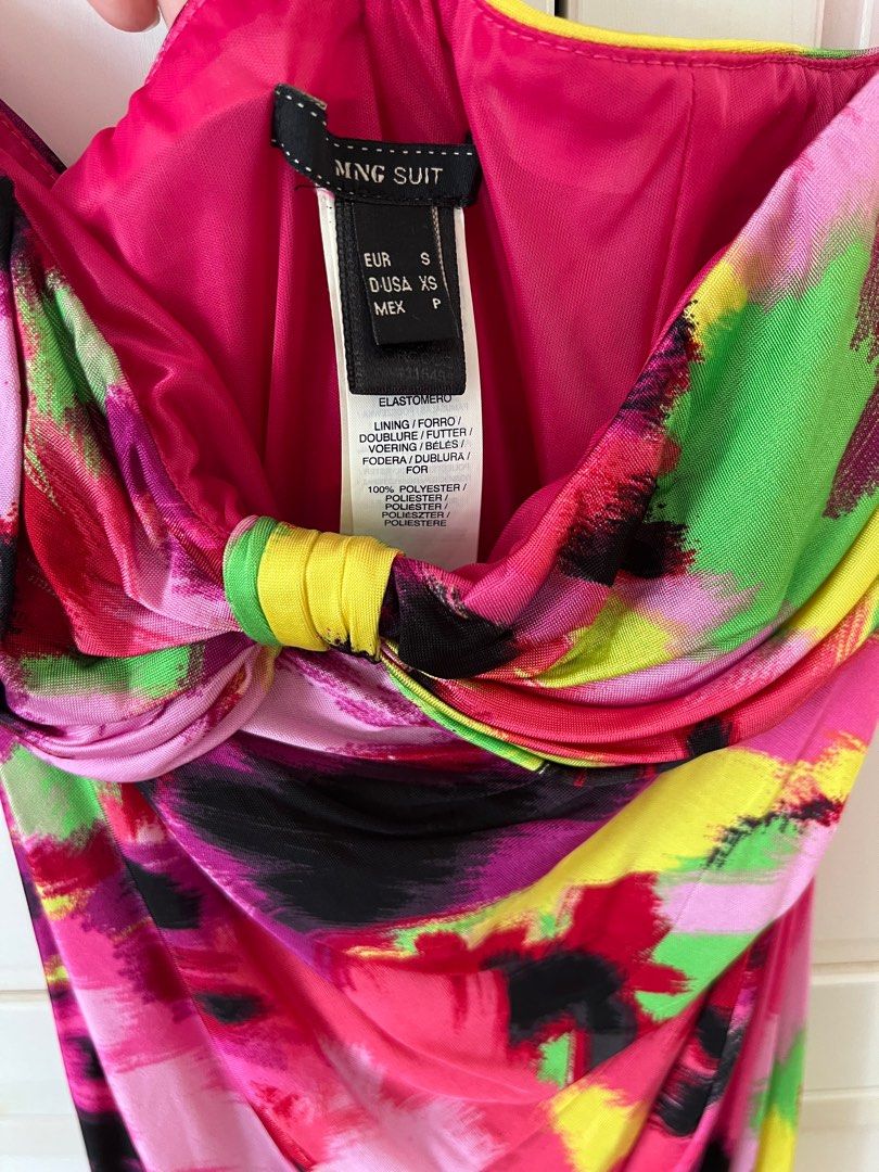 Mango tube dress (Category: Evening dresses & gowns) located in Makati City. Submitted by stufffromkim (Listing ID 1361671550, Image 3). Description: .