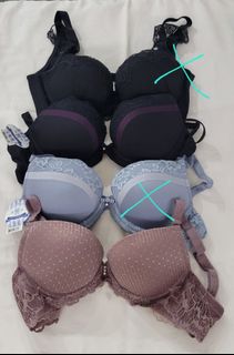 （分類：）位於 。 由 apeach.shark 提交（商品編號 1358841423，圖片 1）。簡介： 。